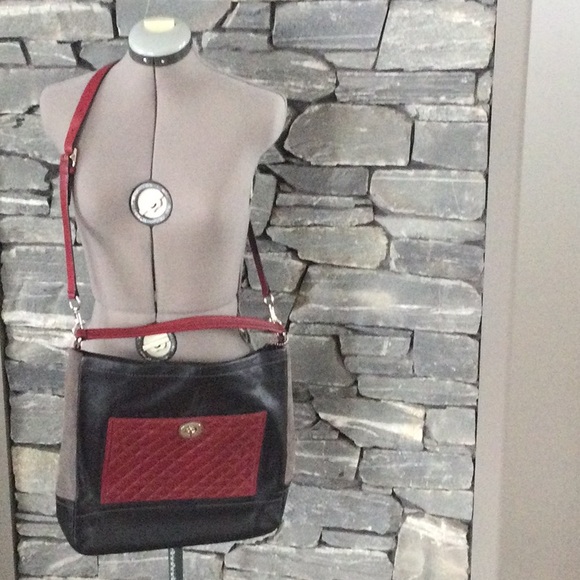 Purse - Picture 1 of 5